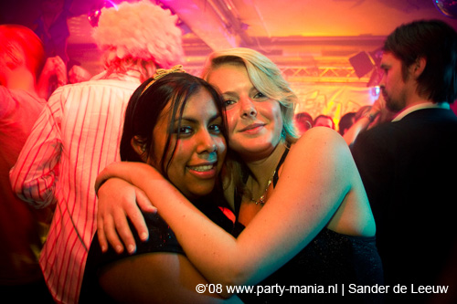 081130_054_glitterclub_partymania
