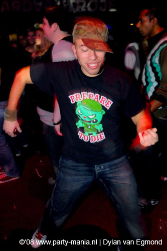 081207_092_sneakerz_partymania