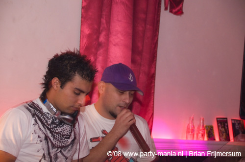 081212_004_fris_partymania