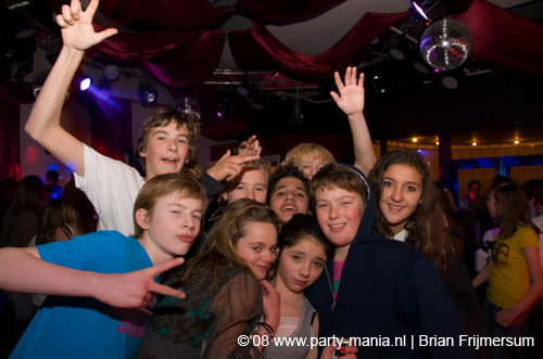 081212_012_fris_partymania