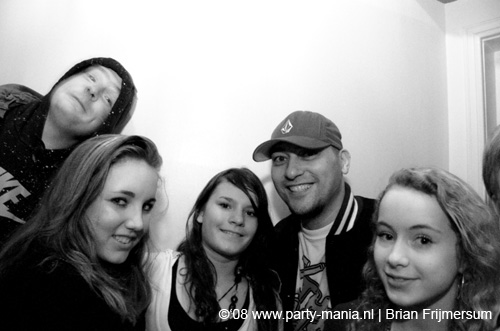 081212_046_fris_partymania