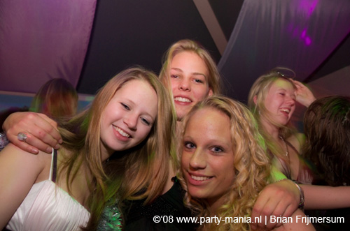 081212_045_leparis_partymania