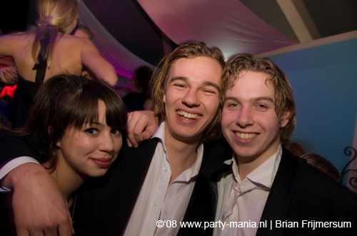 081212_053_leparis_partymania