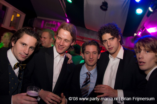 081212_054_leparis_partymania