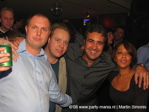 081213_002_lads_reunie_partymania