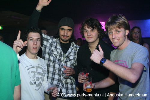 081218_0008_xxlmas_partymania