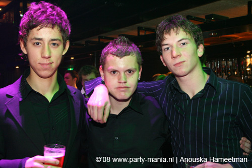 081218_0019_xxlmas_partymania