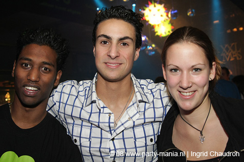 081218_000_xxlmas_partymania