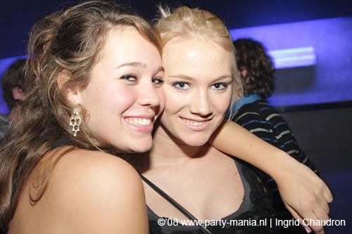 081218_009_xxlmas_partymania