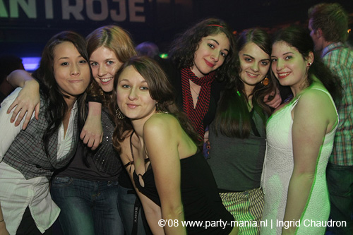 081218_027_xxlmas_partymania