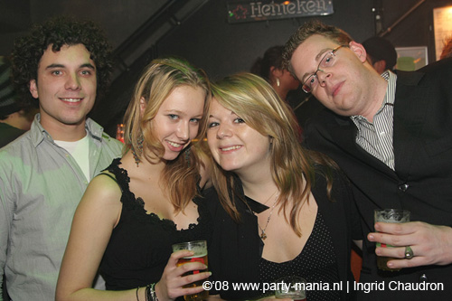 081218_031_xxlmas_partymania