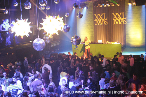 081218_058_xxlmas_partymania