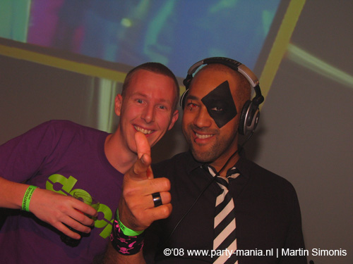081218_082_xxlmas_partymania