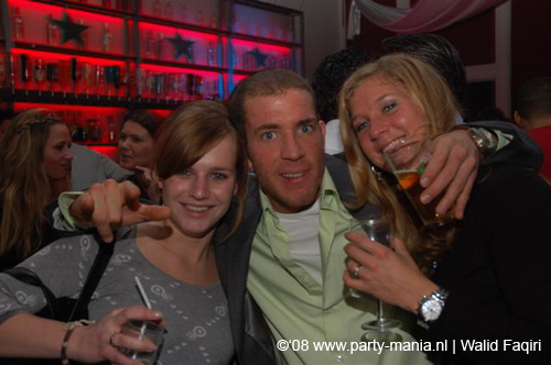 081224_016_le_paris_partymania