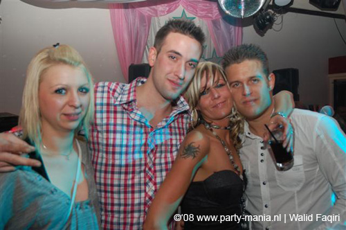 081224_031_le_paris_partymania