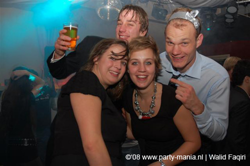 081224_045_le_paris_partymania