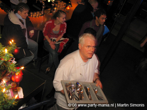 081224_006_singalong_mondriaan_partymania