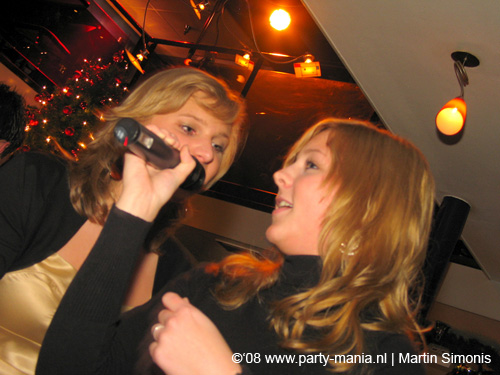 081224_048_singalong_mondriaan_partymania