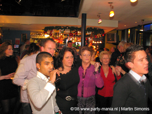 081224_072_singalong_mondriaan_partymania