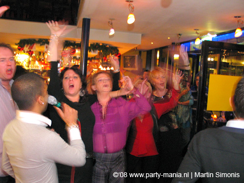 081224_074_singalong_mondriaan_partymania