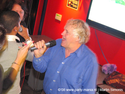 081224_088_singalong_mondriaan_partymania