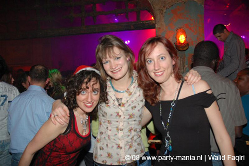 081226_025_havana_partymania