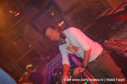 081226_044_havana_partymania