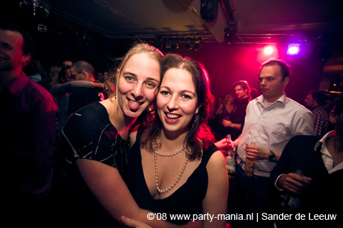 081226_035_christmassmoods_partymania