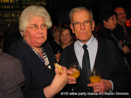 090102_047_nieuwjaarsfeest_stadhuis_partymania