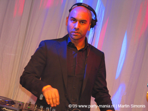 090102_115_nieuwjaarsfeest_stadhuis_partymania