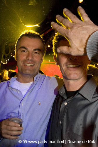 090110_051_westwood_partymania