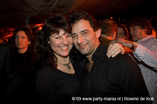 090110_059_westwood_partymania