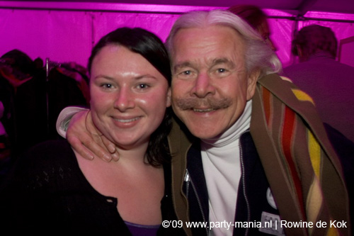 090110_063_westwood_partymania