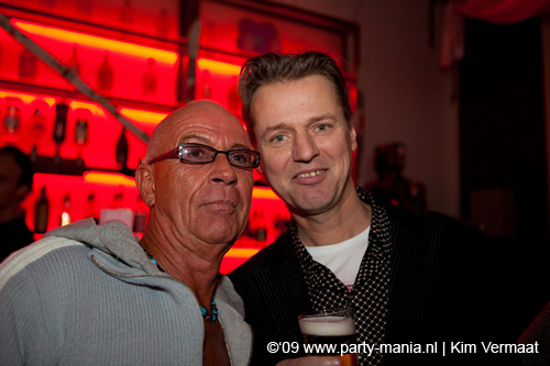 090116_010_le_paris_partymania