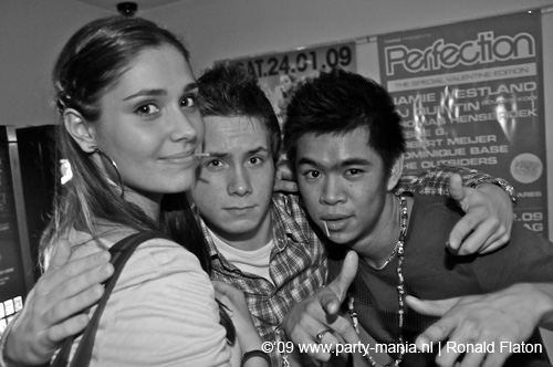 090117_070_perfection_partymania
