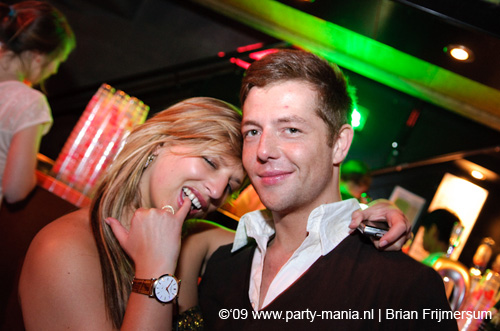 090123_037_poptrash_partymania