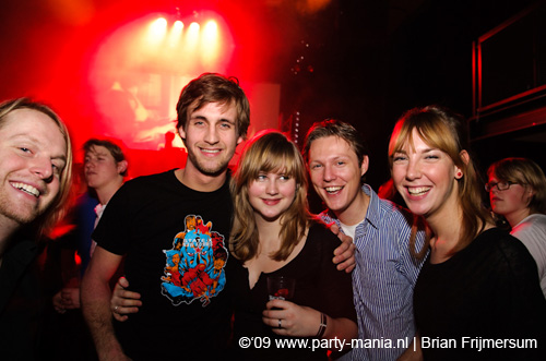 090123_039_poptrash_partymania