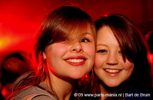 090123_027_poptrash_partymania
