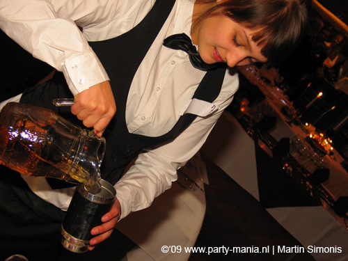 090128_089_mondriaan_partymania