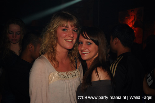 090131_002_franchise_partymania