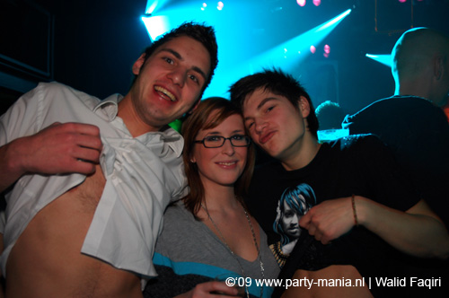 090131_010_franchise_partymania