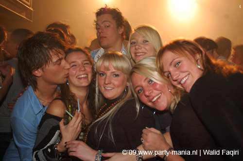 090131_013_franchise_partymania