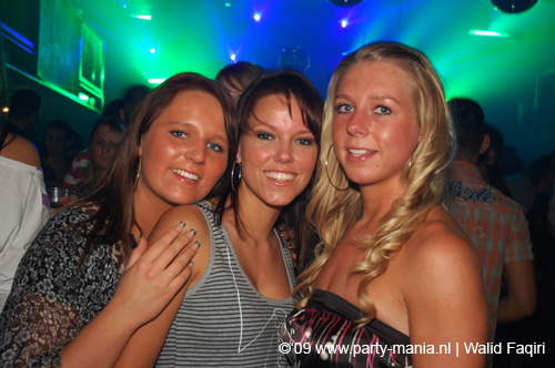 090131_023_franchise_partymania