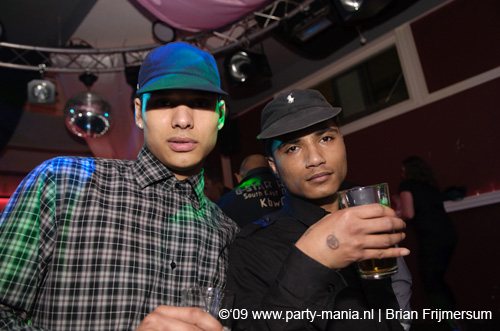 090206_31_le_paris_partymania