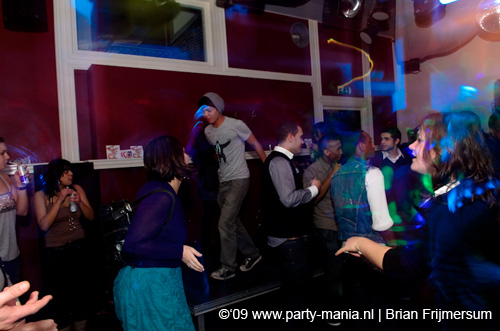 090206_33_le_paris_partymania