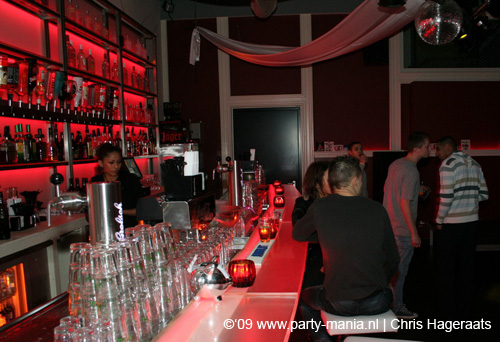 090206_001_le_paris_partymania