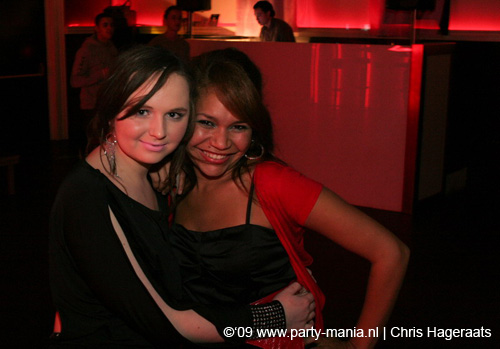 090206_003_le_paris_partymania