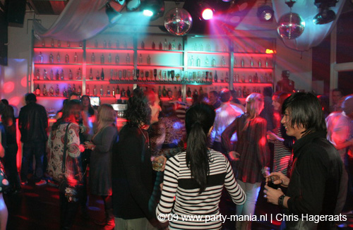 090206_010_le_paris_partymania