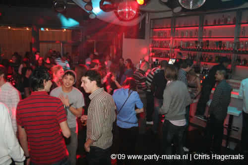 090206_011_le_paris_partymania