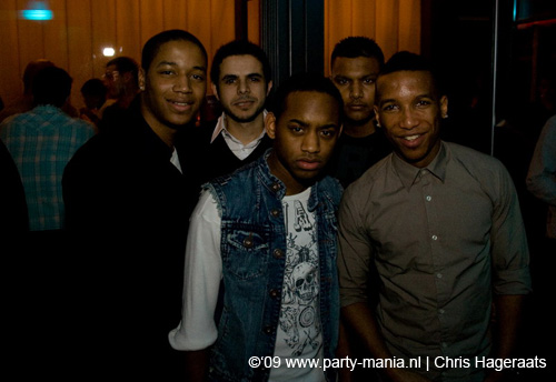 090206_040_le_paris_partymania